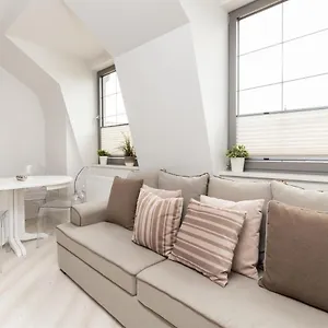 Apartament Tartaczna 2 - Old Town By Renters, Gdańsk